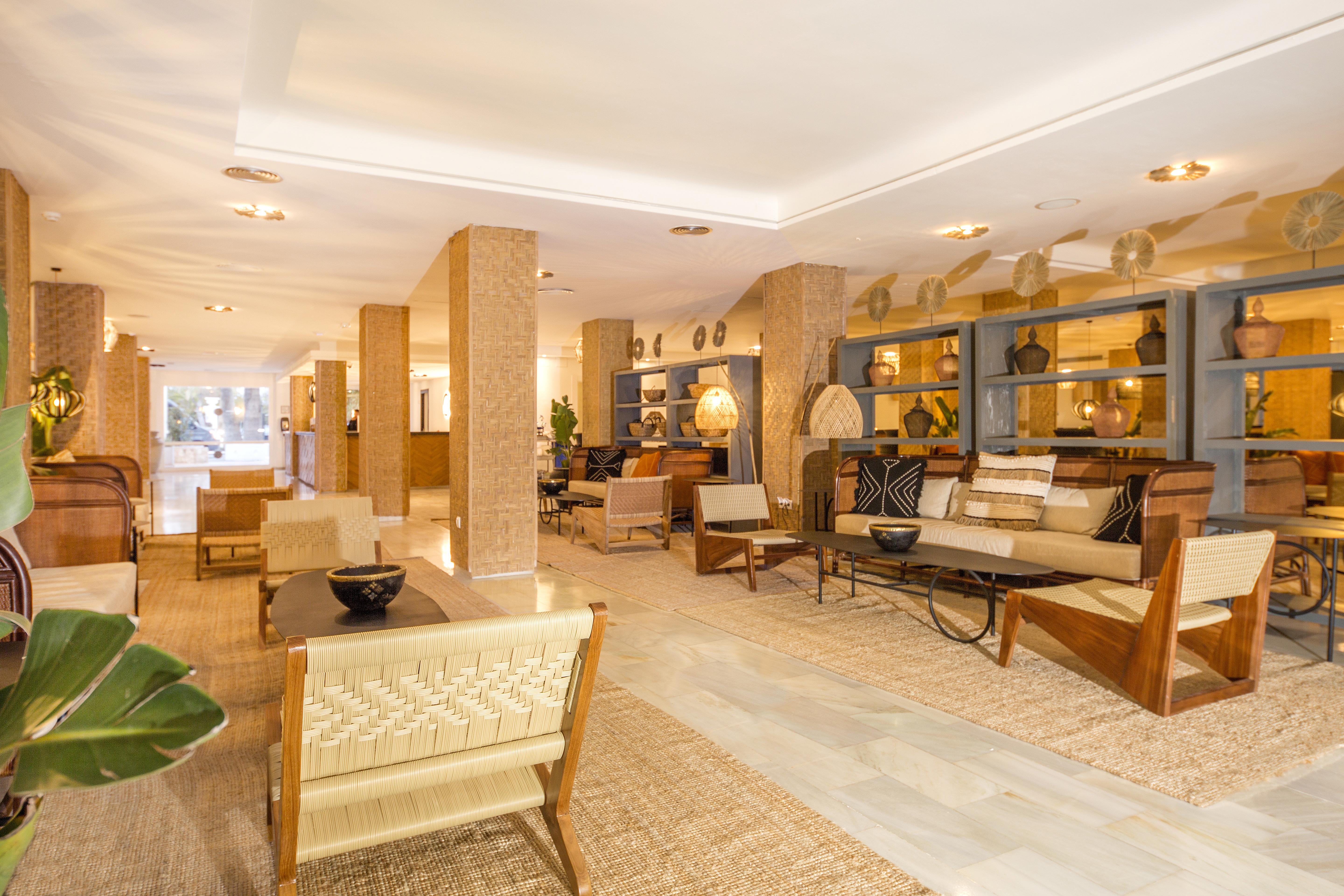 Fergus Style Bahamas (Adults Only) Hotel Playa d'en Bossa Ngoại thất bức ảnh