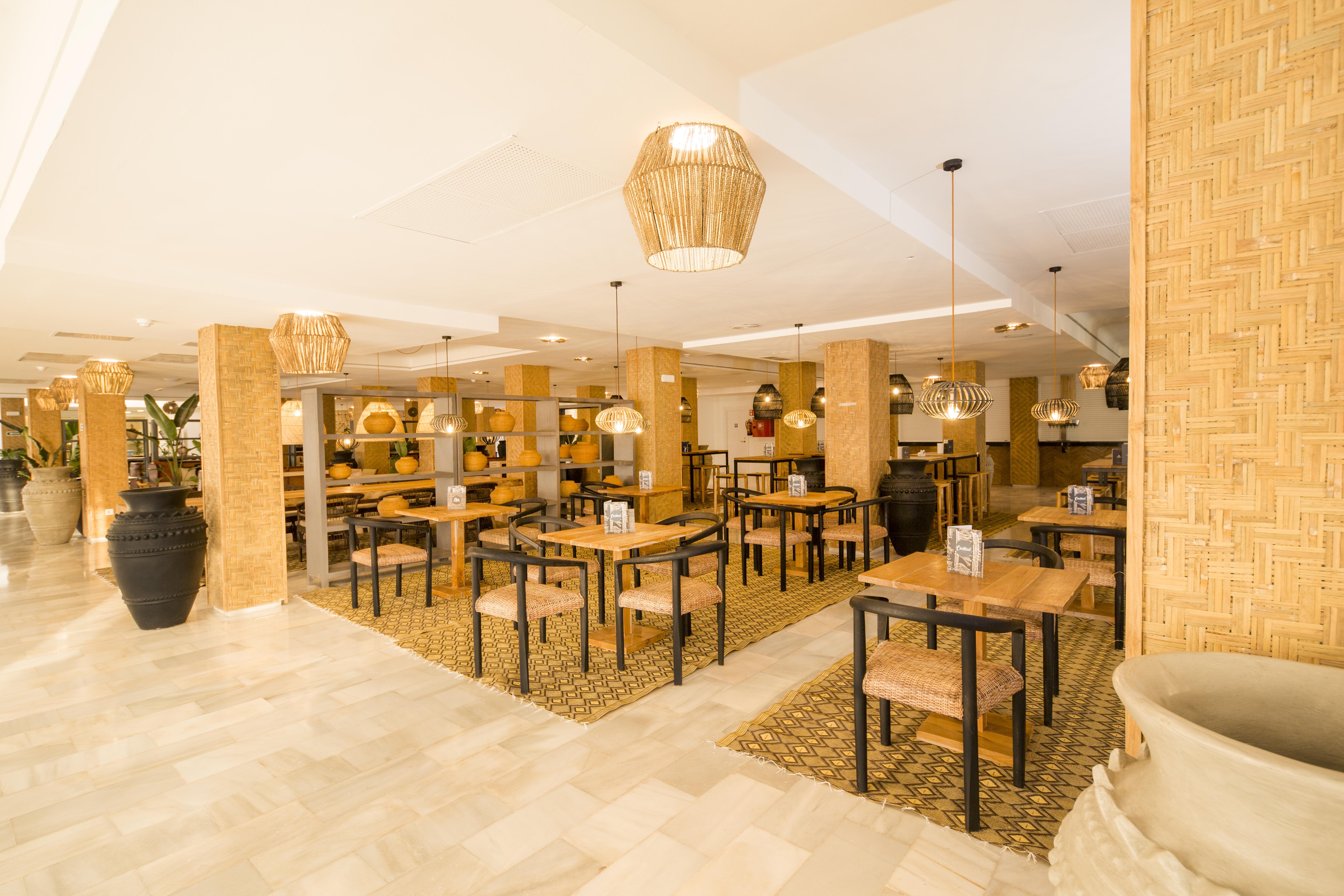 Fergus Style Bahamas (Adults Only) Hotel Playa d'en Bossa Ngoại thất bức ảnh